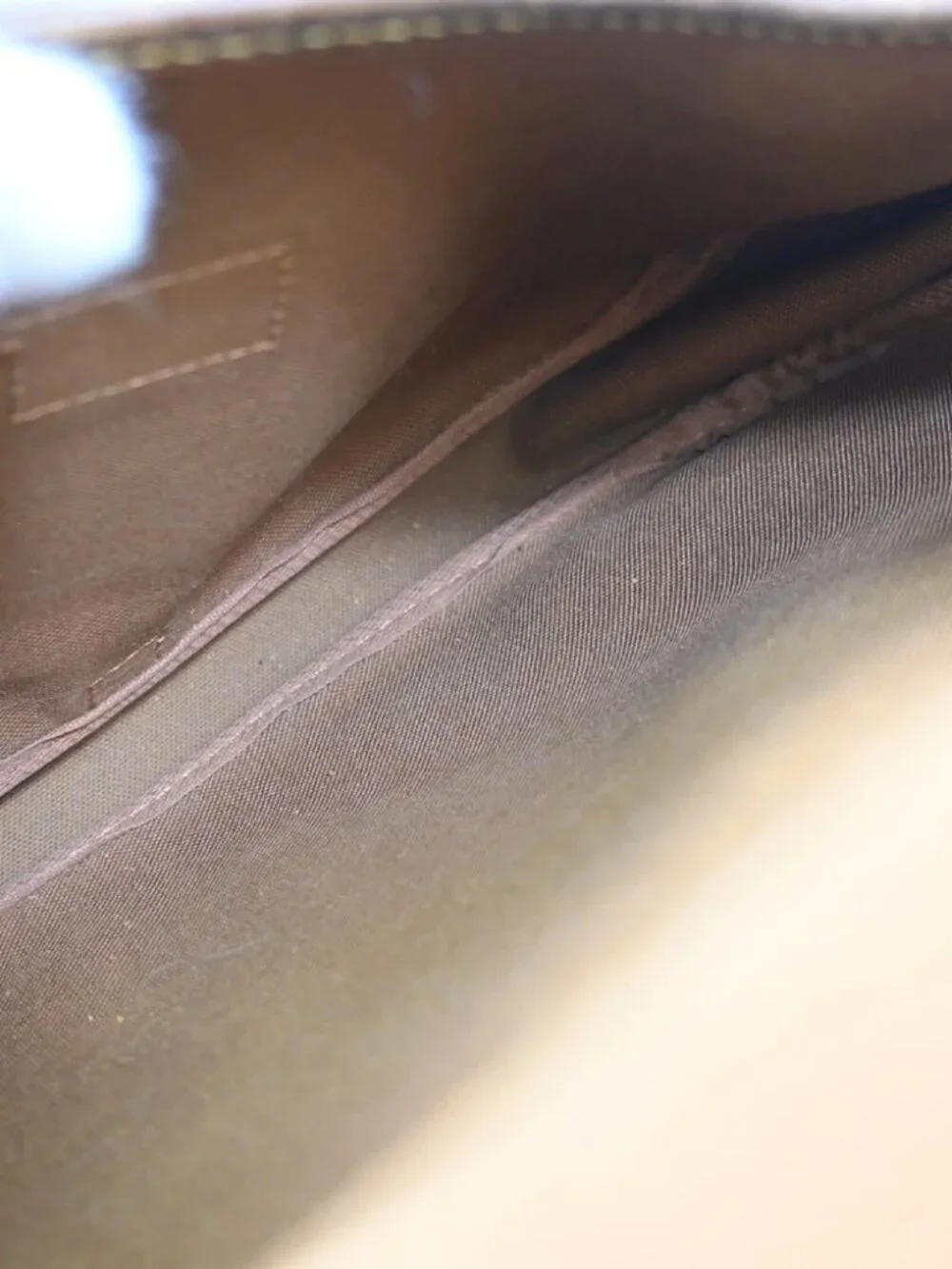 LOUIS VUITTON MONOGRAM SAUMUR 30 MESSENGER BAG